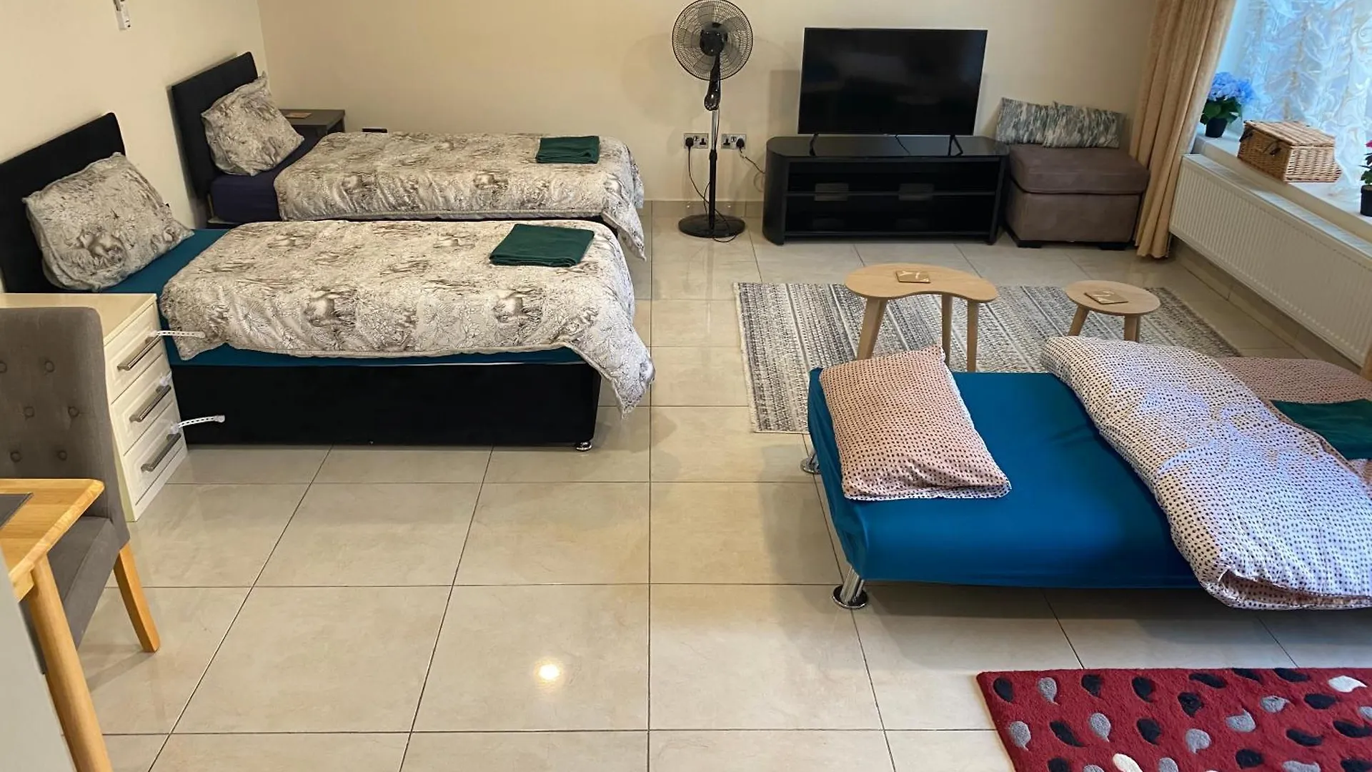 Studio Flat Gants Hill With Free Parking Redbridge