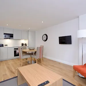 Destiny Scotland New Town Apartment Edinburgh